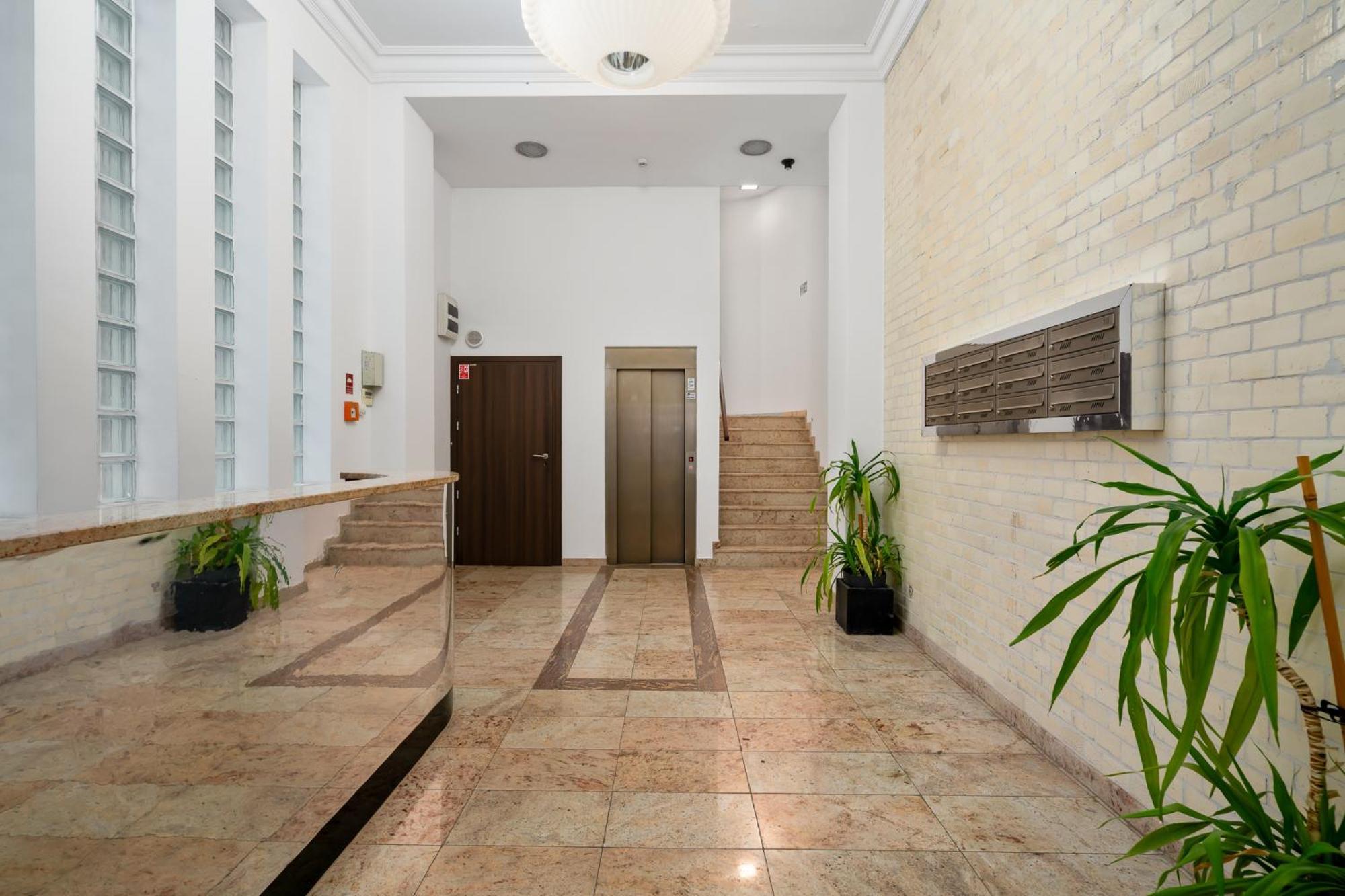 Golden Market Square - 3Rooms, 90M2 Of Comfort & Quiet - As Home Apartamenty R502 Вроцлав Экстерьер фото
